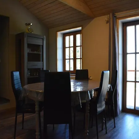 Spacious In With Garden Chalet *