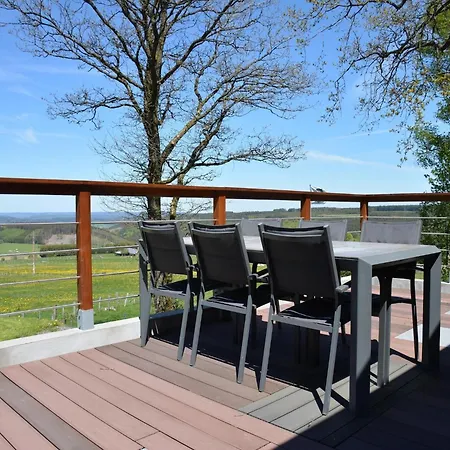 Chalet Spacious In With Garden